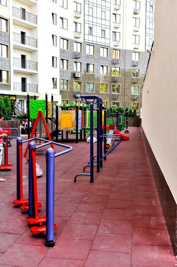 Arcadia Vip Apartments Sea View! Odessa Exterior foto